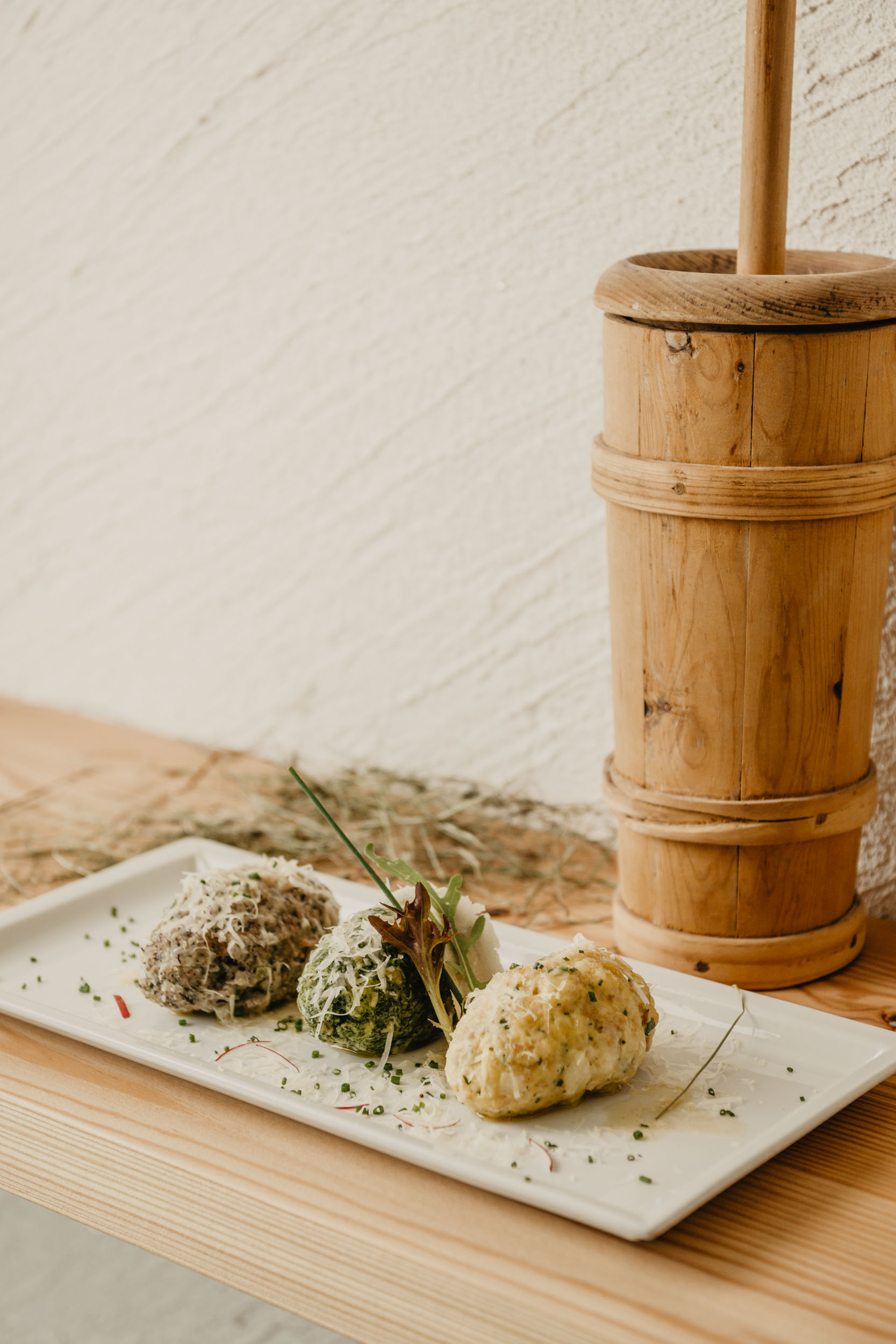 Restaurant About - Hotel Webflow Template