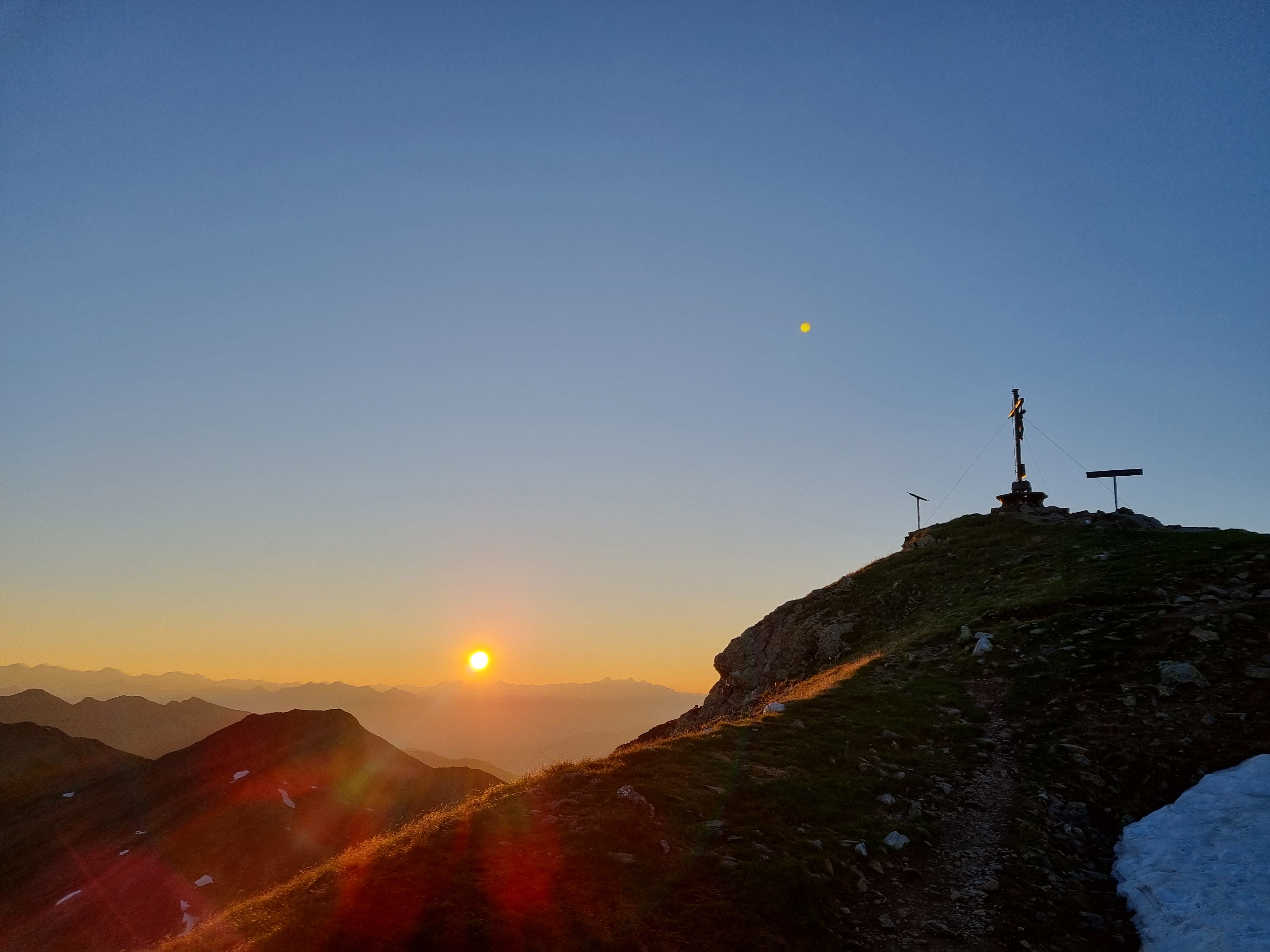 Lunch - Hotel Webflow Template